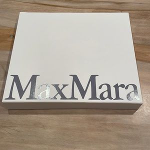 MaxMara authentic clothing box
